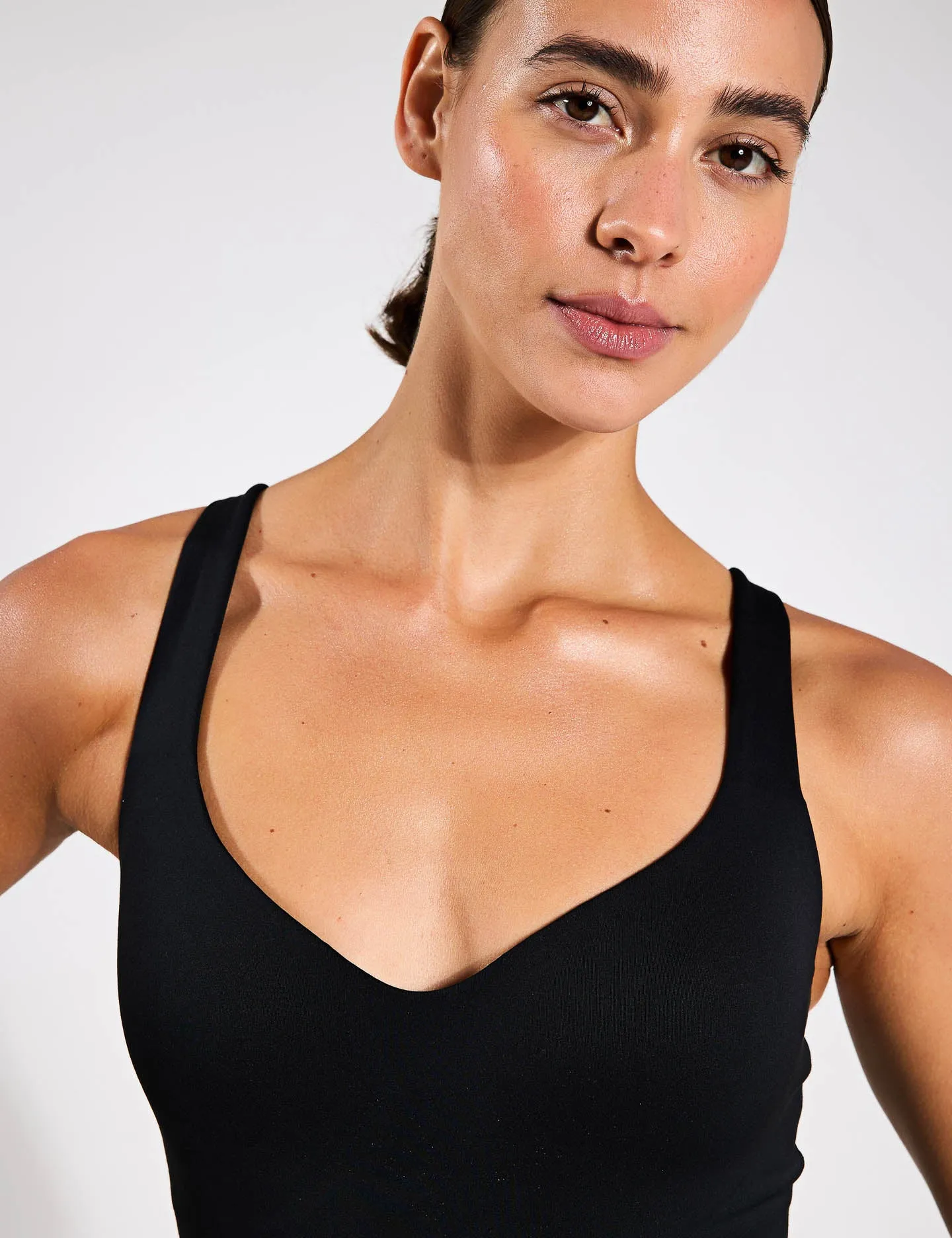 Alate Bra Tank - Black/Cool Grey