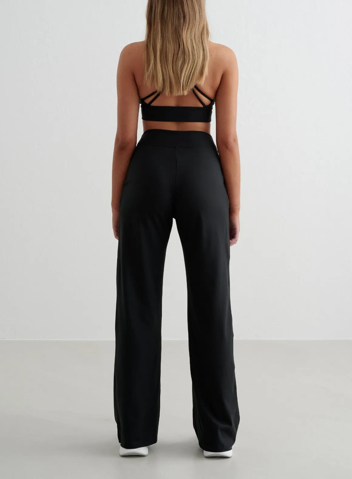 Black Sense Wide Pants