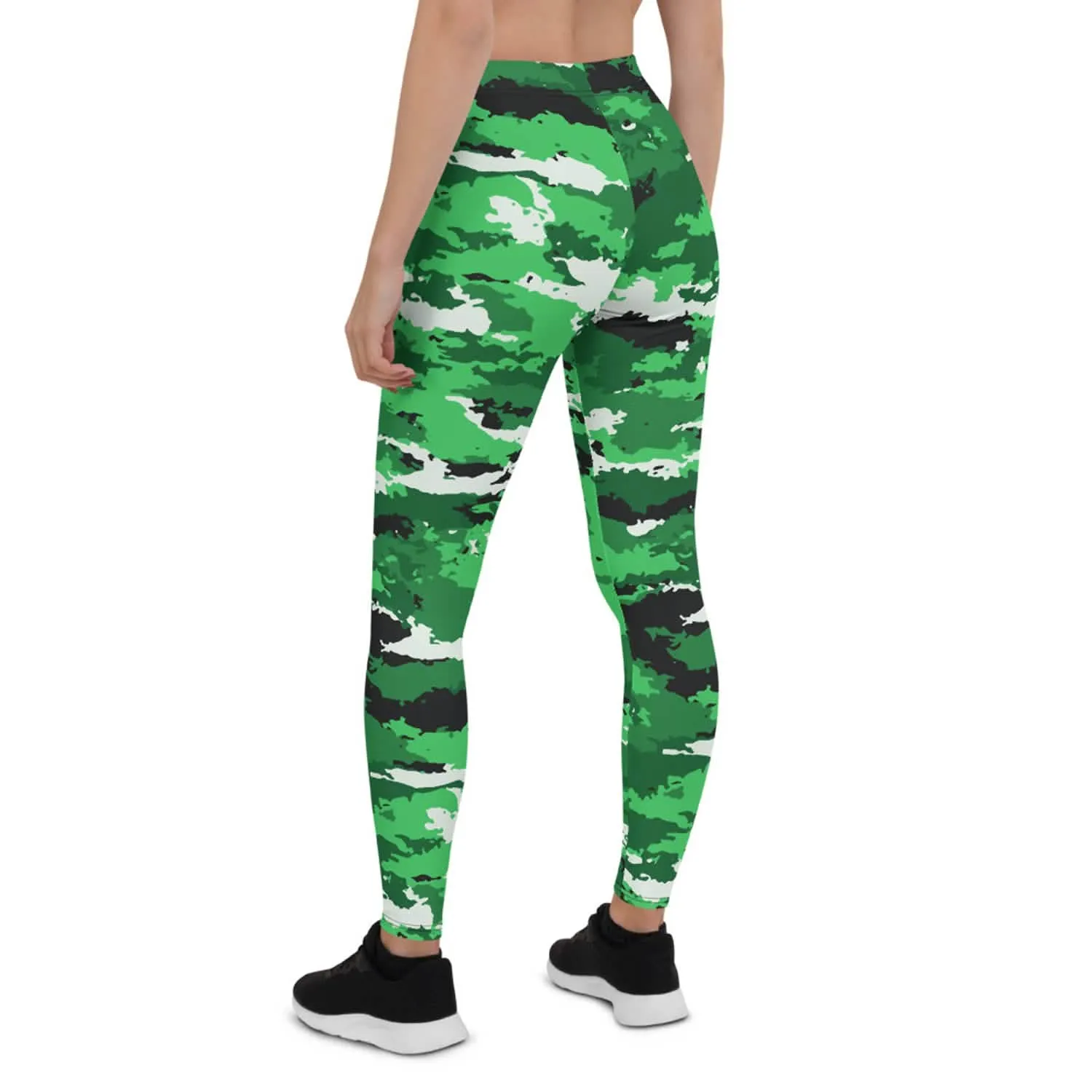 Women's Green Camo Active Leggings for Performance and Comfort