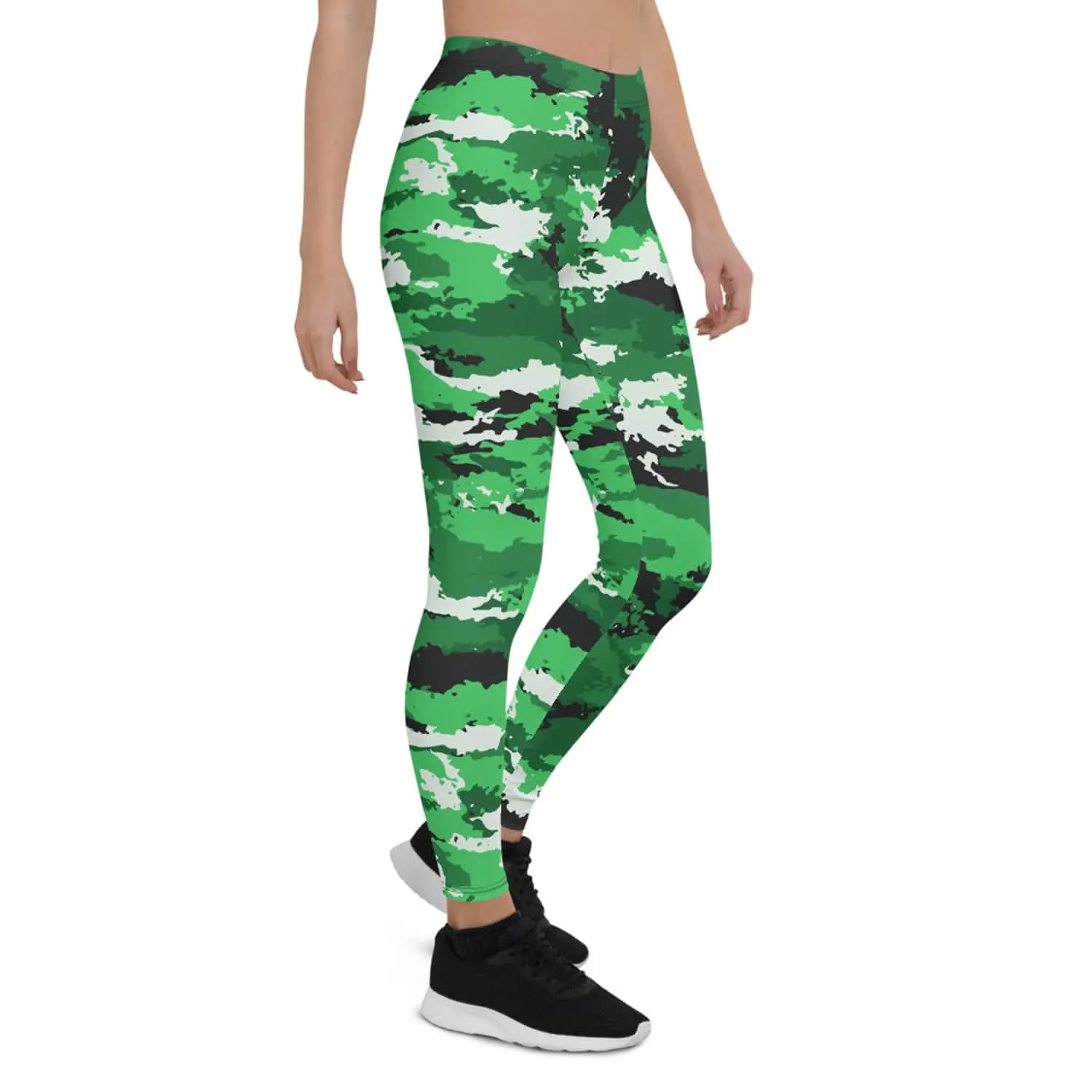 Women's Green Camo Active Leggings for Performance and Comfort